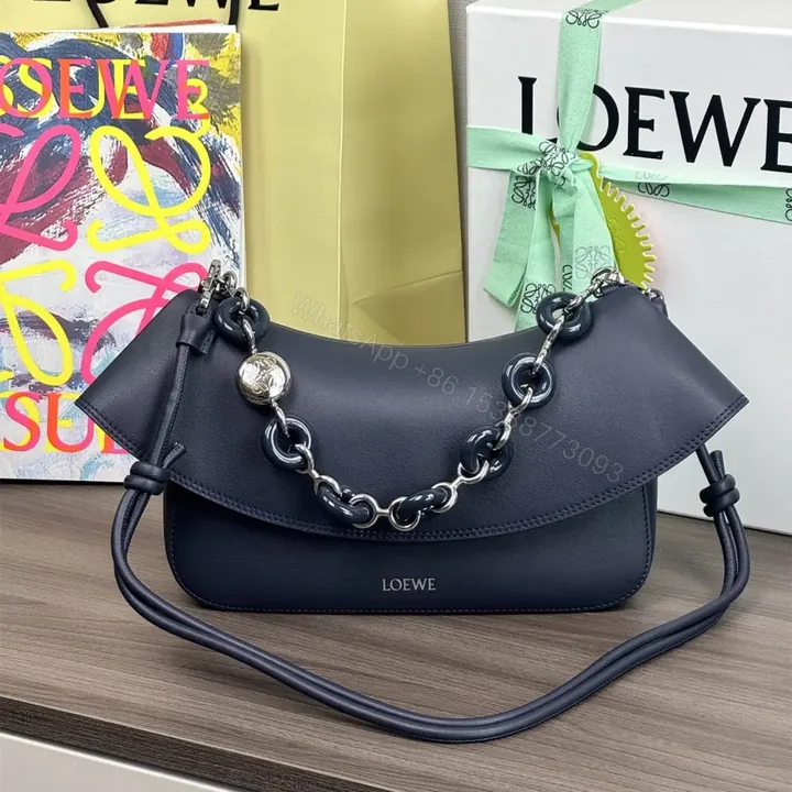 View 1 of 高仿Loewe*Ola系列5544小牛皮腋下包深藍色中號免檢版