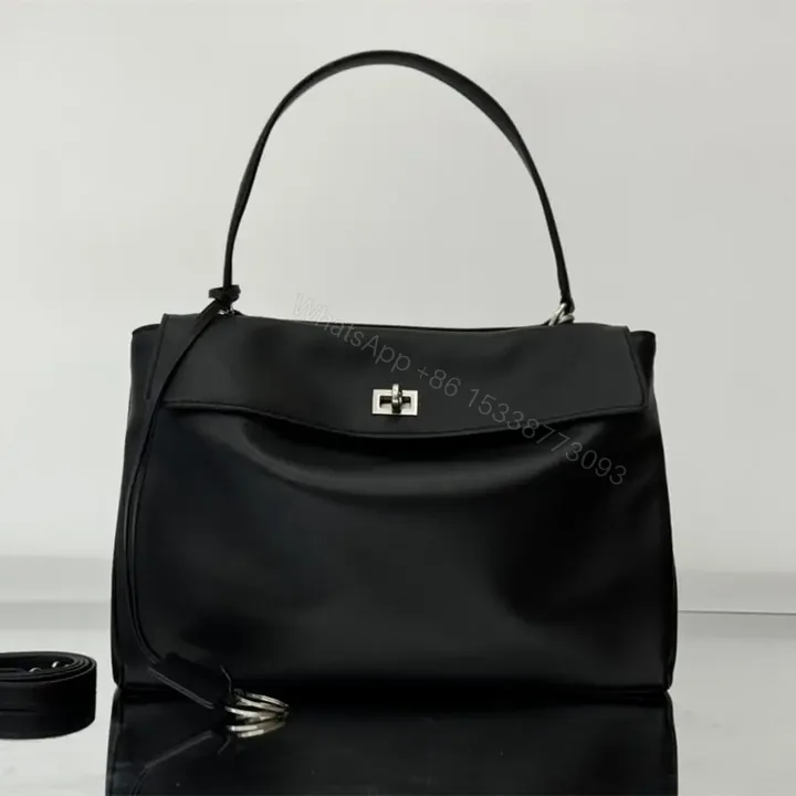 View 1 of 高仿Balenciaga*Rodeo系列5U1000小牛皮手袋黑銀中號免檢版