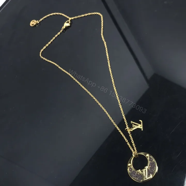 View 1 of EN – Lux LV Necklaces 083
