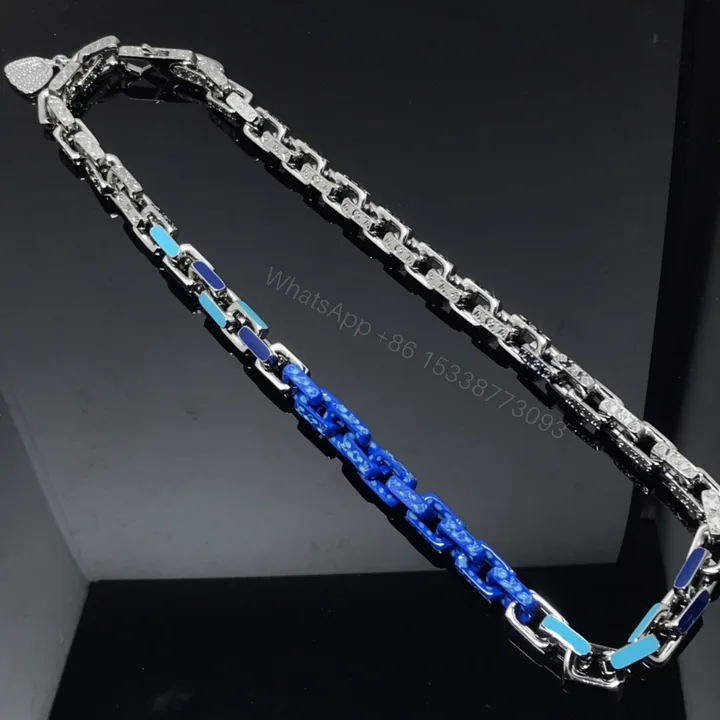View 1 of EN – Lux LV Necklaces 032