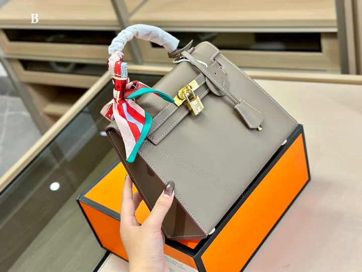 View 1 of Hermes Classic Kelly