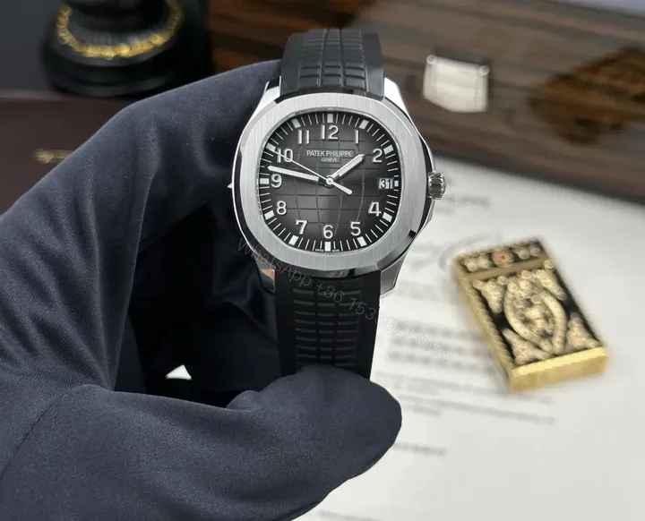 View 1 of Patek Philippe Aquanaut 5167A