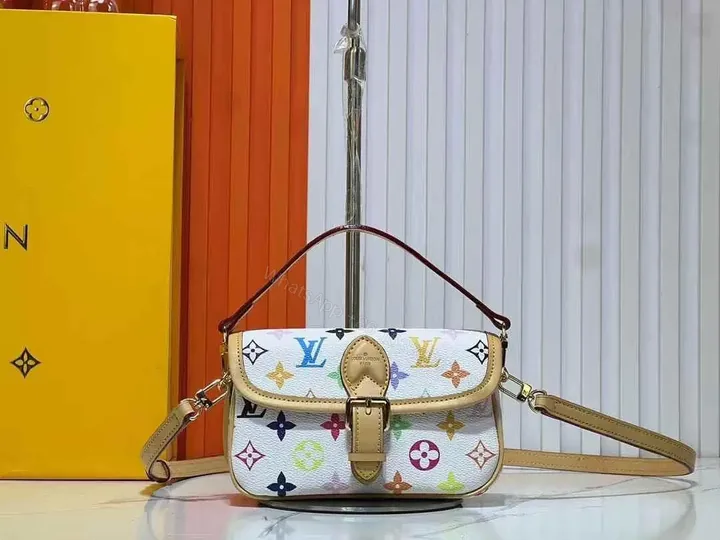View 1 of LOUIS VUITTON