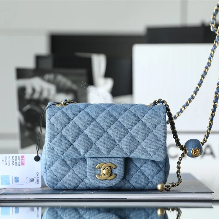 View 1 of 高仿Chanel22C系列水洗丹寧牛仔小方包免檢版