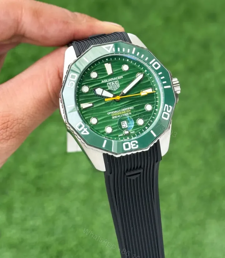 View 1 of Tag Heuer Aquaracer 7A Green Dial Automatic 40mm