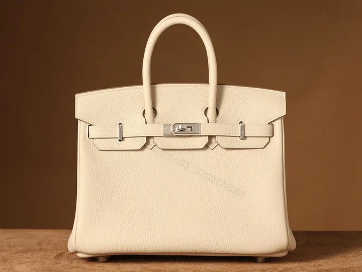 View 1 of 高仿HermesBirkin25柏金包獨家渠道奶昔白銀扣