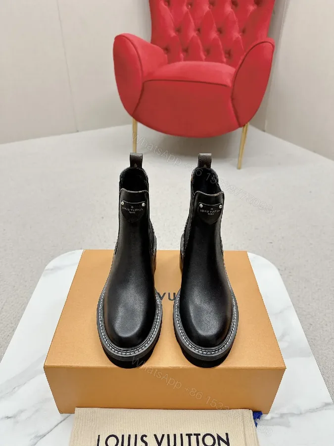 View 1 of Smooth Leather Chelsea Boots: All-Day Comfort, Black, Slim Profile