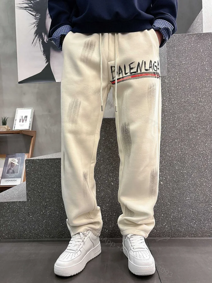 View 1 of Balenciaga 原單奶油白運動褲 創意品牌塗鴉Logo設計款