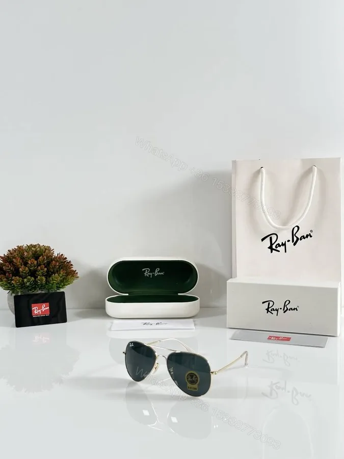 View 1 of First Copy Rayban Aviator 3026 Gold Black (GLASS)