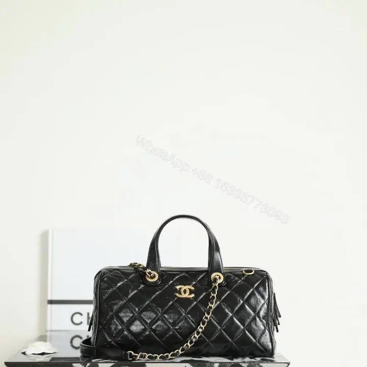 View 1 of 高仿Chanel*25A系列AS5579保齡球手提包黑色大號免檢版