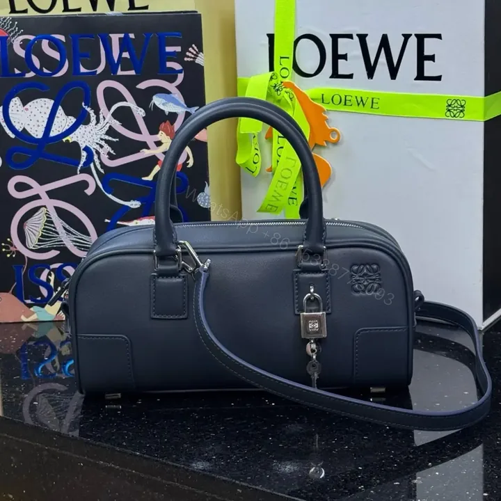 View 1 of 高仿Loewe*Amazona系列5544橫版手提包海軍藍免檢版
