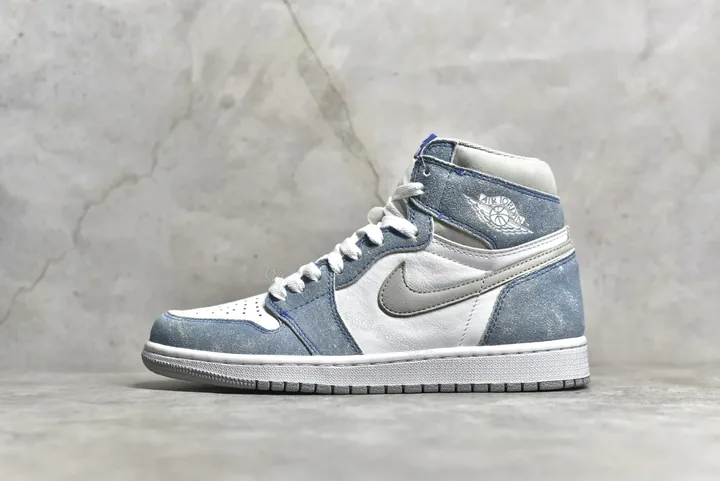 View 1 of Air Jordan 1 Retro High OG Hyper Royal Reps