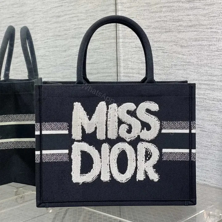 View 1 of 高仿Dior*BookTote系列M129M993購物袋Miss黑色中號免檢版