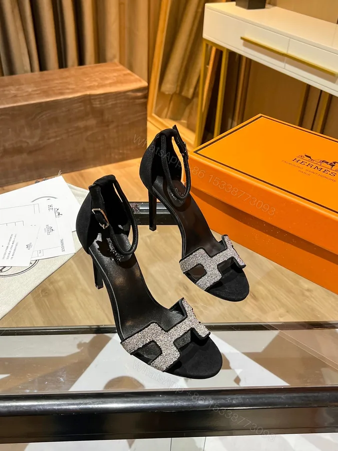 View 1 of New HM HIGH HEELS 027