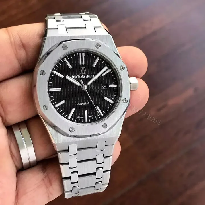 View 1 of Audemars Piguet Royal Oak Jumbo