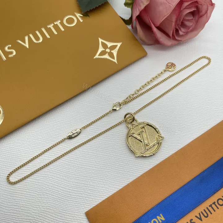 View 1 of EN – Lux LV Necklaces 064