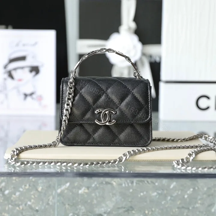 View 1 of 香港頂級高仿Chanel22S系列琳瑯手提鏈條包免檢版