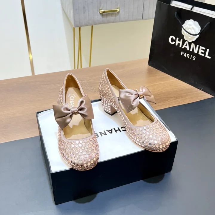View 1 of 高仿Chanel*G45749C緞子水鑽圓頭單鞋粉色4.5CM免檢版
