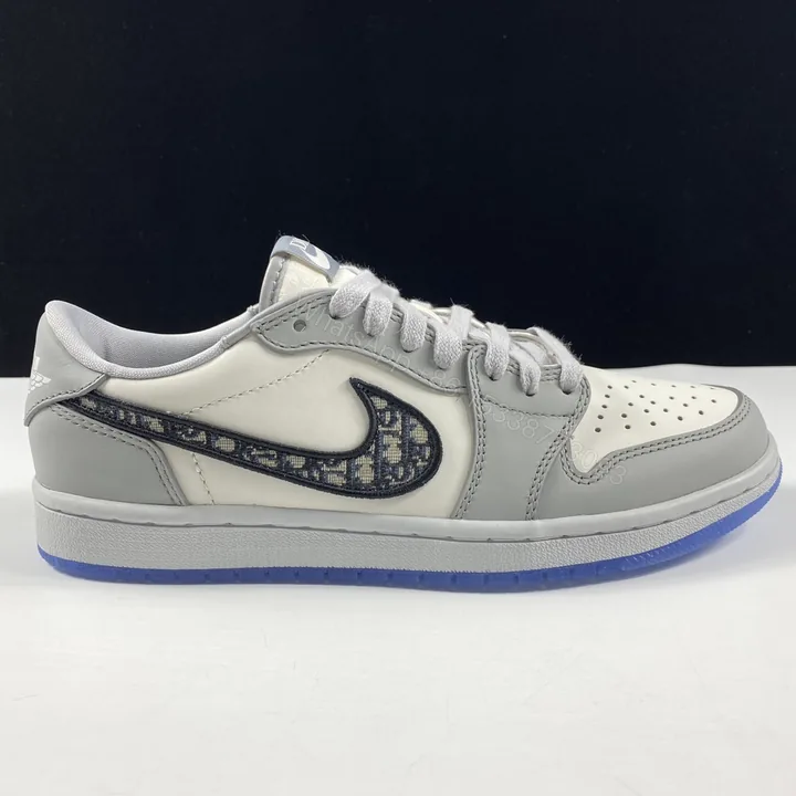 View 1 of Dr ✖ Air Jordan low