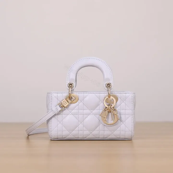 View 1 of 高仿Dior*LadyDJoy系列S0910M26Z小羊皮戴妃包藍色Mini免檢版
