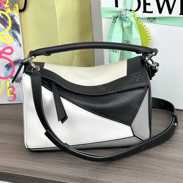 View 1 of 高仿Loewe*Puzzle系列0146幾何拼接手袋黑白色小號免檢版
