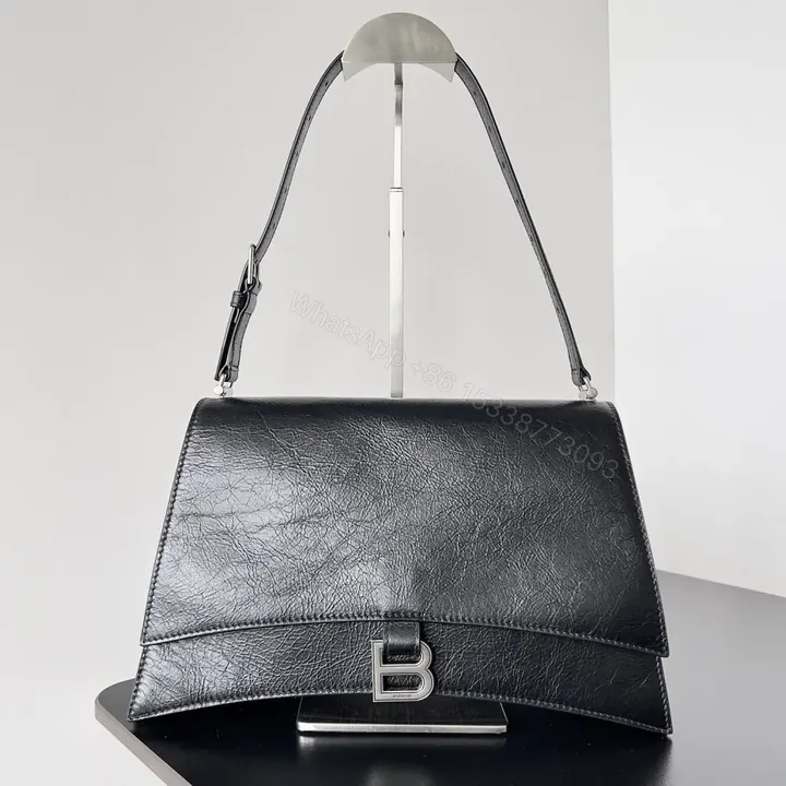 View 1 of 高仿Balenciaga秋季新款Crush單肩包