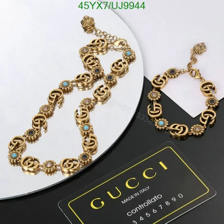 View 1 of Gucci GG Flower Gold Bracelet UJ9944