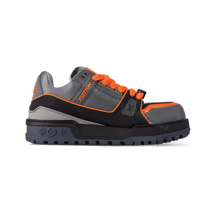 View 1 of LV TRAINER MAXI SNEAKER – LSVT418