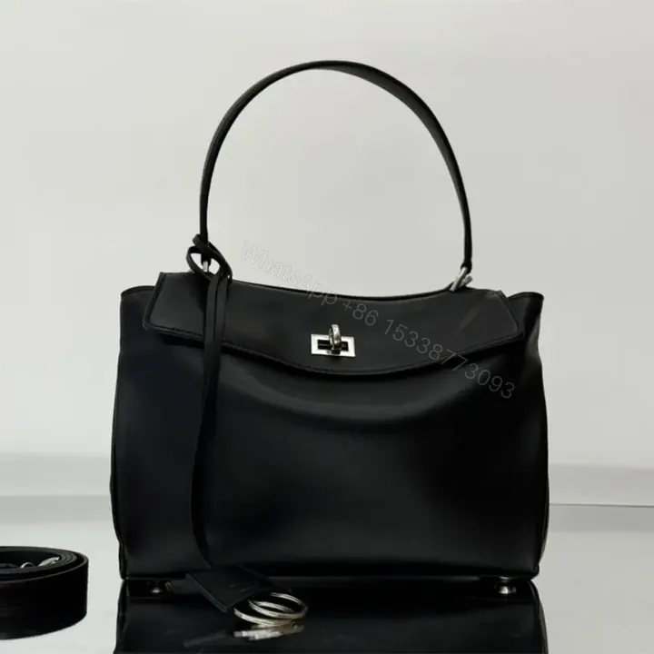 View 1 of 高仿Balenciaga*Rodeo系列6U1000小牛皮手袋黑銀小號號免檢版