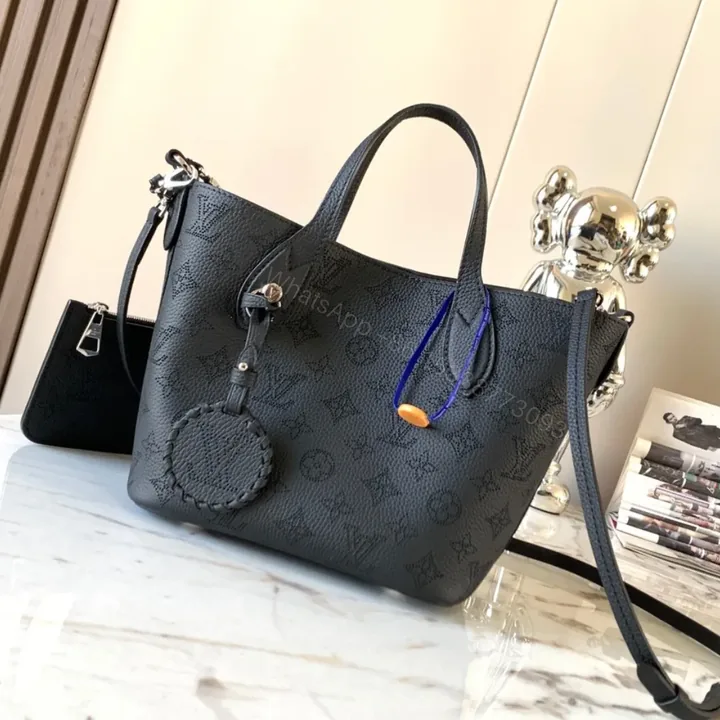 View 1 of Louis Vuitton LV Blossom PM Mahina Black Handbags 20x20x12.5cm