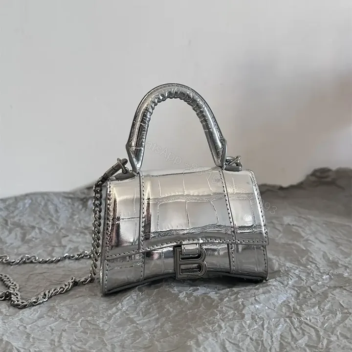 View 1 of 高仿Balenciaga*Nano系列迷你沙漏包銀色