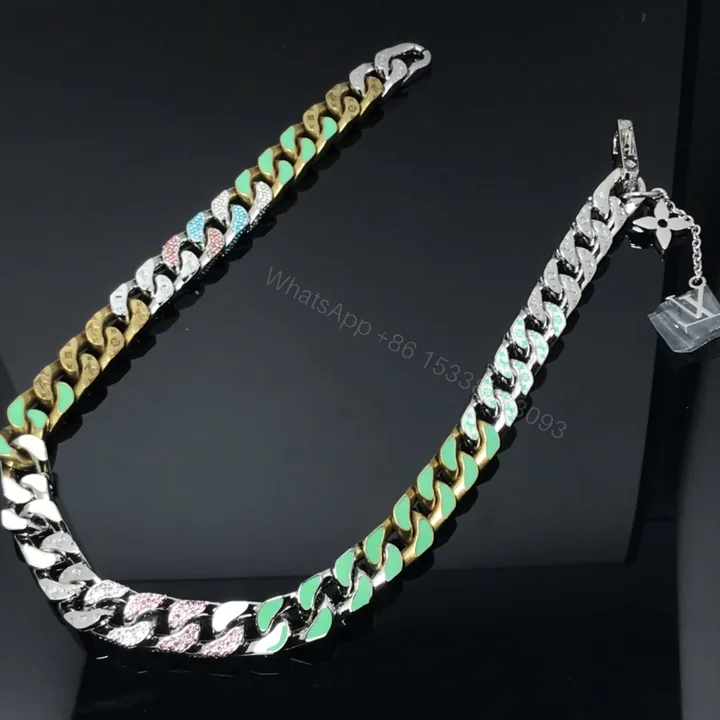 View 1 of EN – Lux LV Necklaces 038