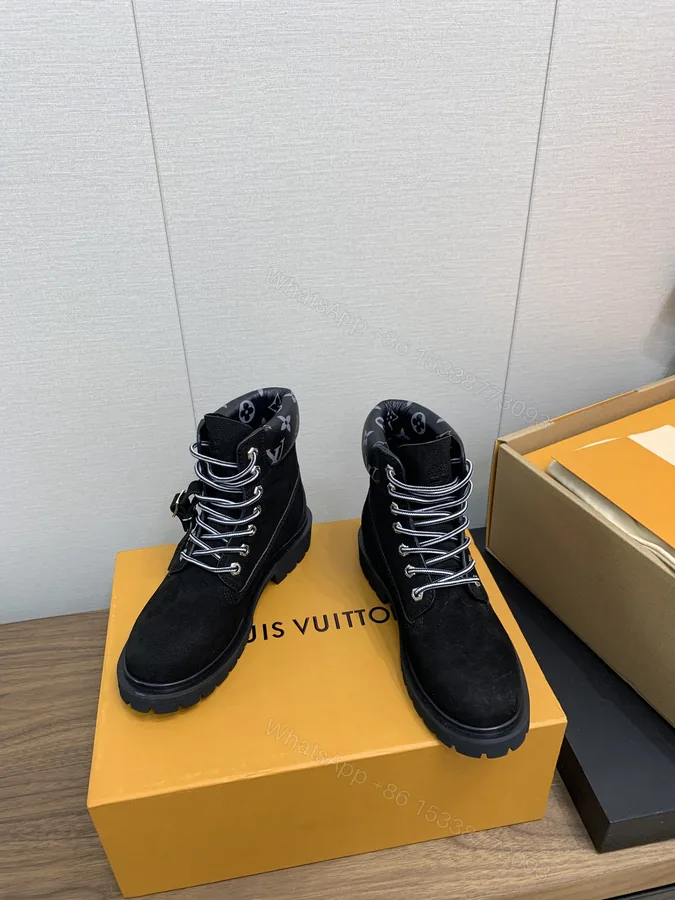 View 1 of LV WOMEN’S BOOTS