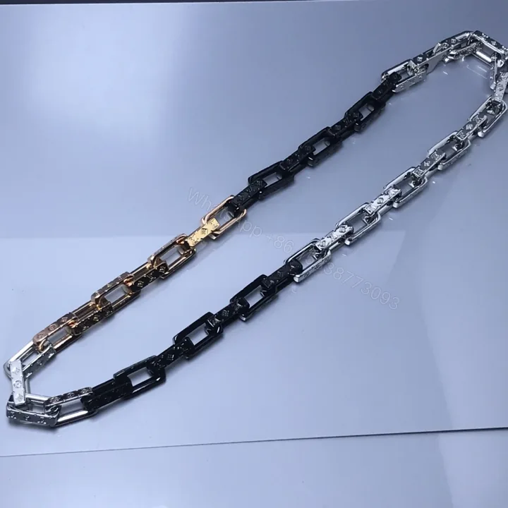 View 1 of EN – Lux LV Necklaces 018