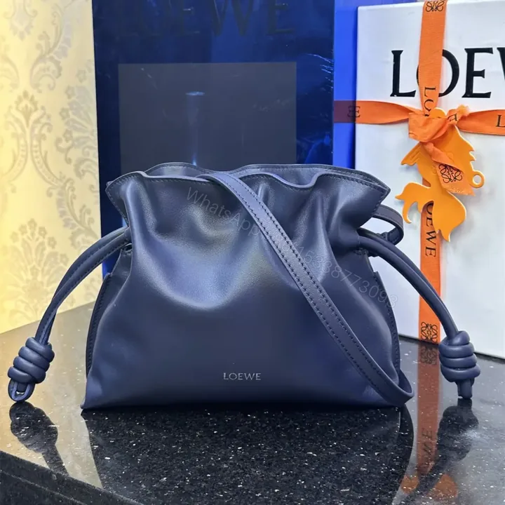 View 1 of 高仿Loewe*Flamenco系列4467福袋包深邃藍Mini免檢版