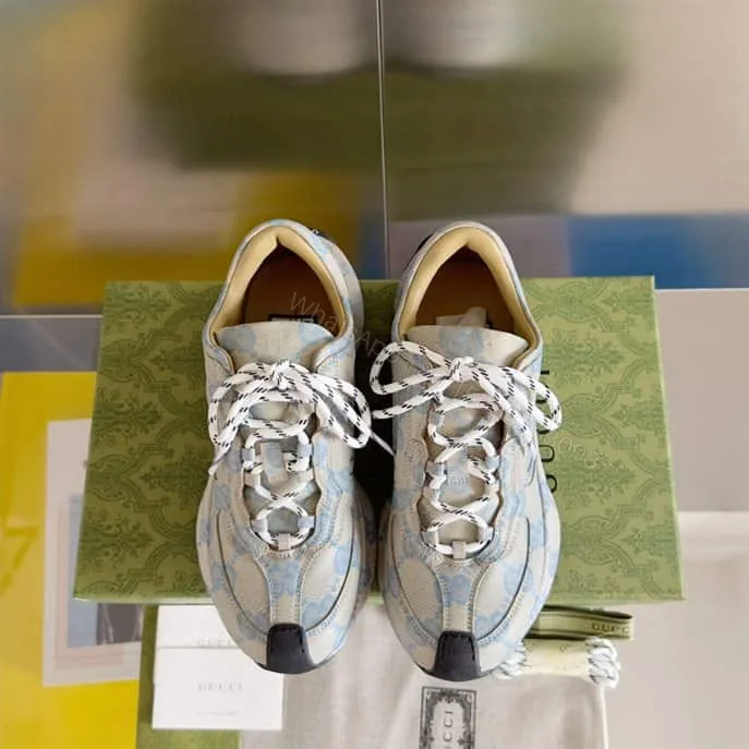 View 1 of MEN’S GUCCI RUN SNEAKER – GC142