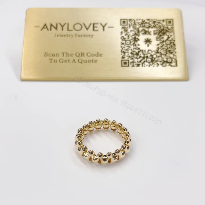 View 1 of 18K Yellow Gold Clash De Cartier Ring Medium Model 8mm B4229900