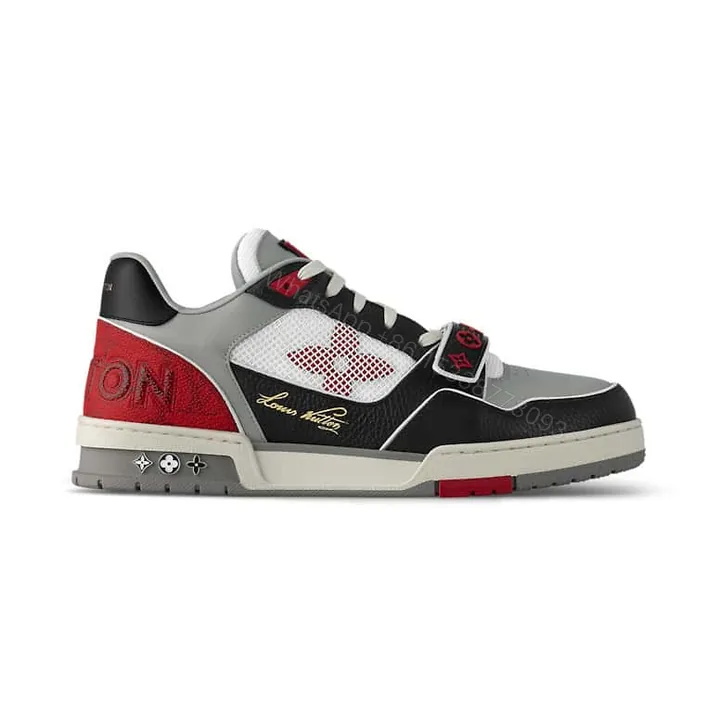 View 1 of LV TRAINER SNEAKER – LSVT399