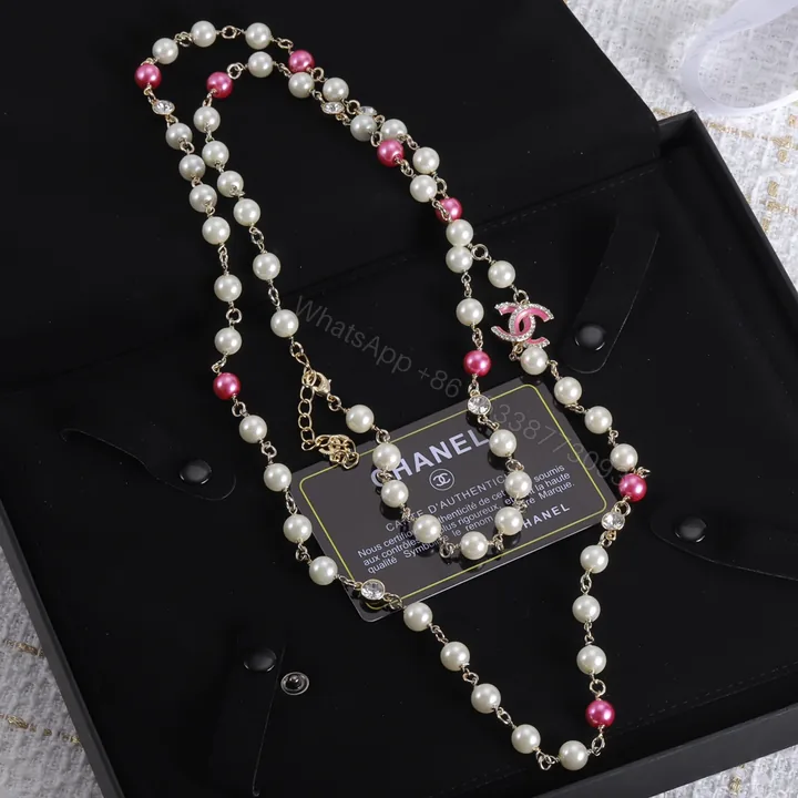 View 1 of EN – Lux Chanel Necklaces 003