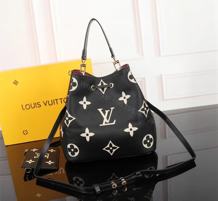 View 1 of LOUIS VUITTON Néonoé MM Monogram Empreinte