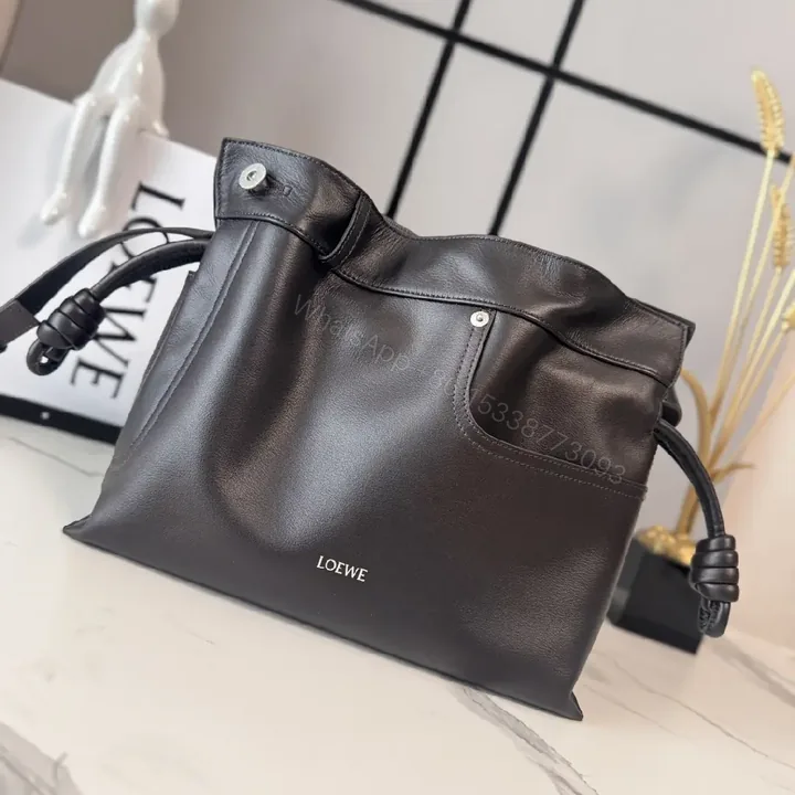 View 1 of Minimalist Leather Bag – Structured, Durable Everyday Carry