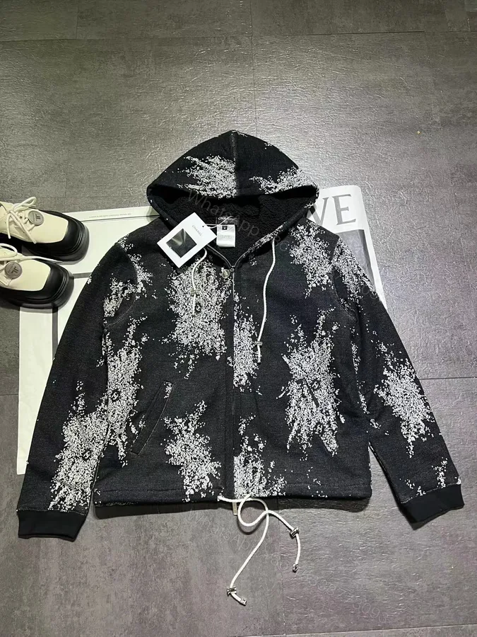 View 1 of CHANEL原單亮片連帽外套 黑色星光設計 秋冬潮流新款