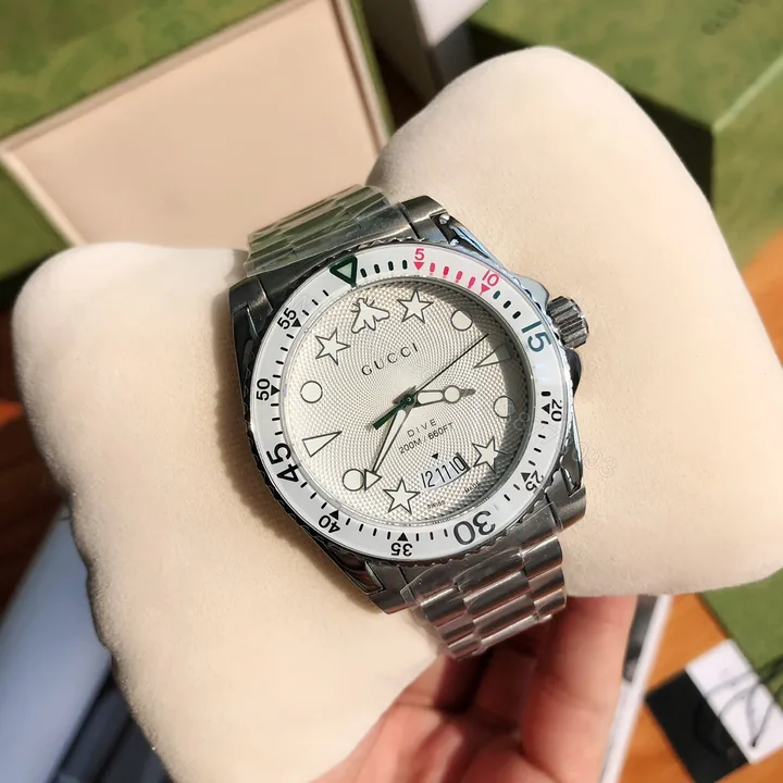 View 1 of Gucci A貨Dive錶 銀色五珠鋼帶 星星時標 潛水風格通勤腕錶