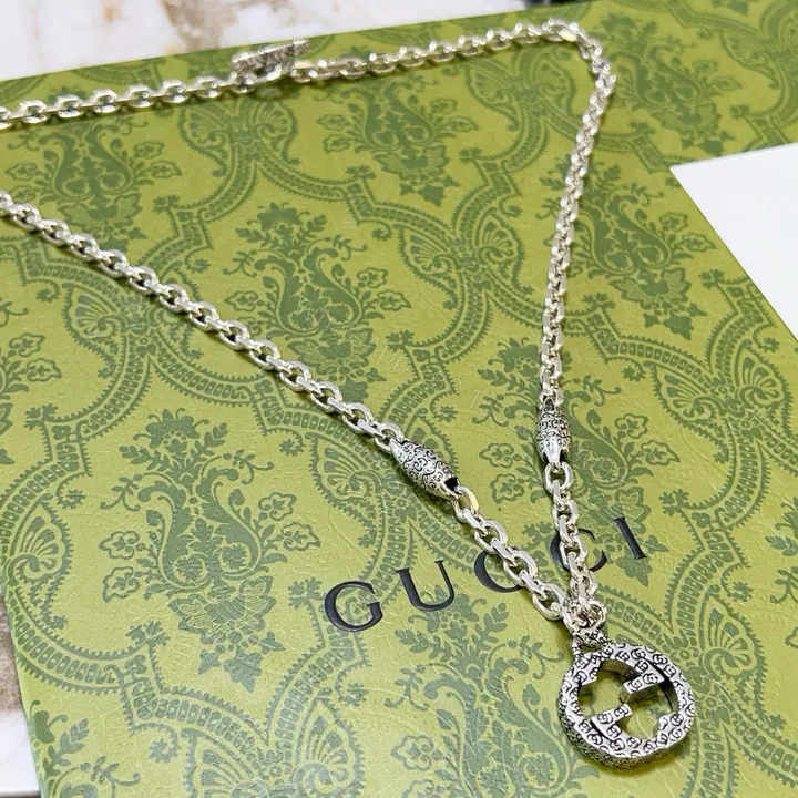 View 1 of Gucci一比一GG雕花鏈環項鍊 男士復古造型飾品推薦款