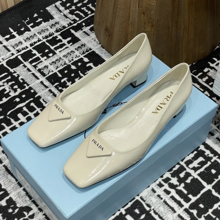 View 1 of 高仿Prada*1l628B方頭粗跟單鞋3.5CM白色免檢版