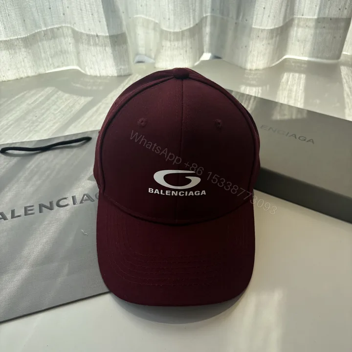 View 1 of Balenciaga高仿男女款棒球帽酒紅配色經典Logo百搭潮流帽款
