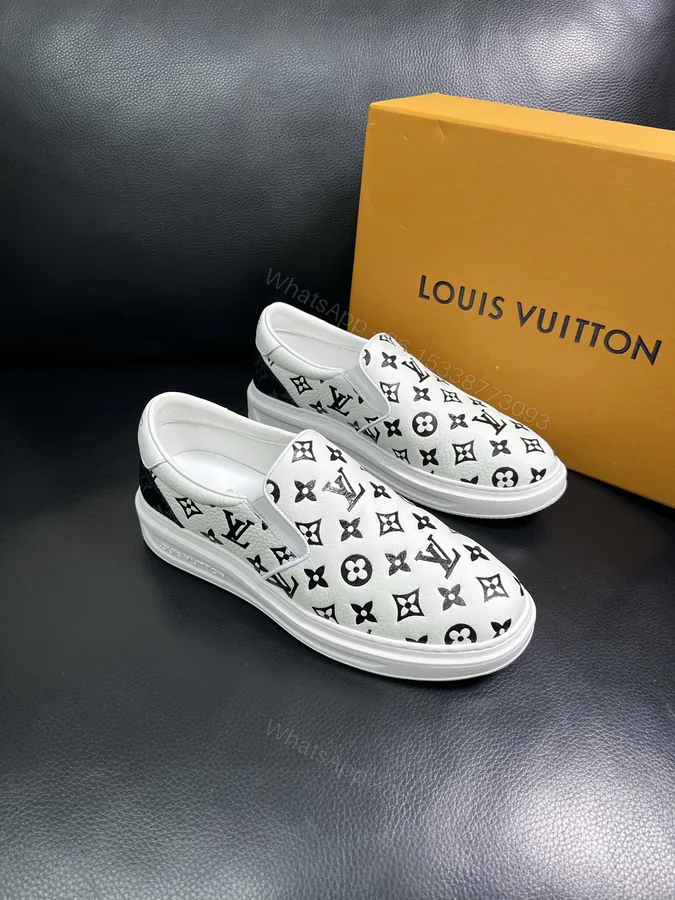 View 1 of LV 一比一黑白滿印懶人鞋 百搭時尚款