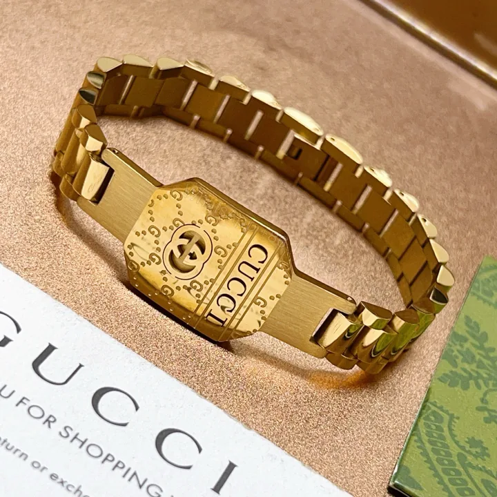 View 1 of Gucci一比一金色拼接鍊帶手鍊 復古金工雕刻LOGO裝飾款