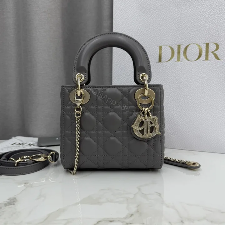 View 1 of Dior原單迷你戴妃包 女款鐵灰色沉穩都會風單品