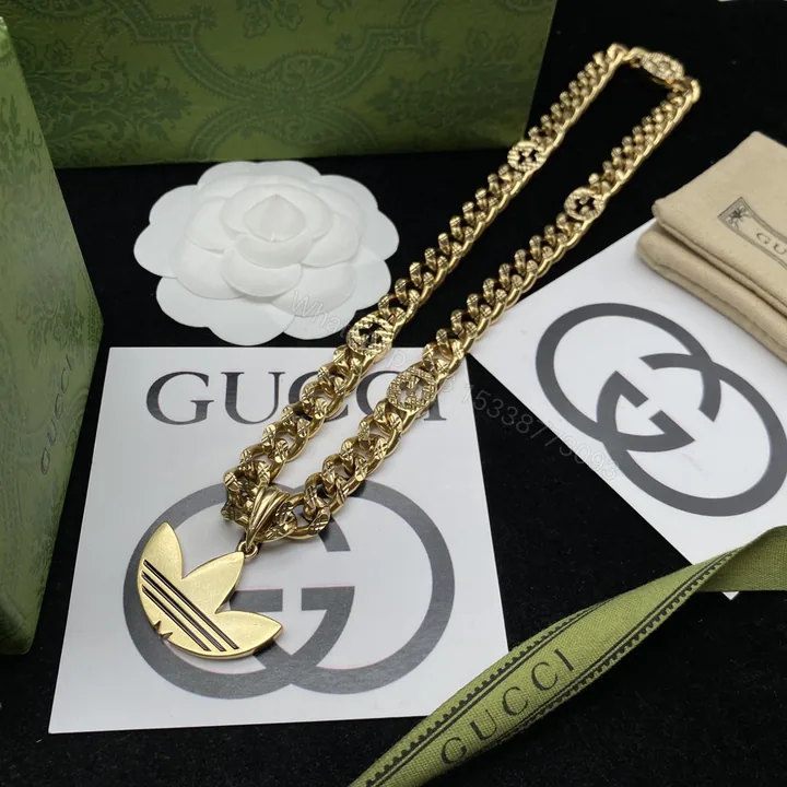 View 1 of EN – Lux Gucci Necklaces 005